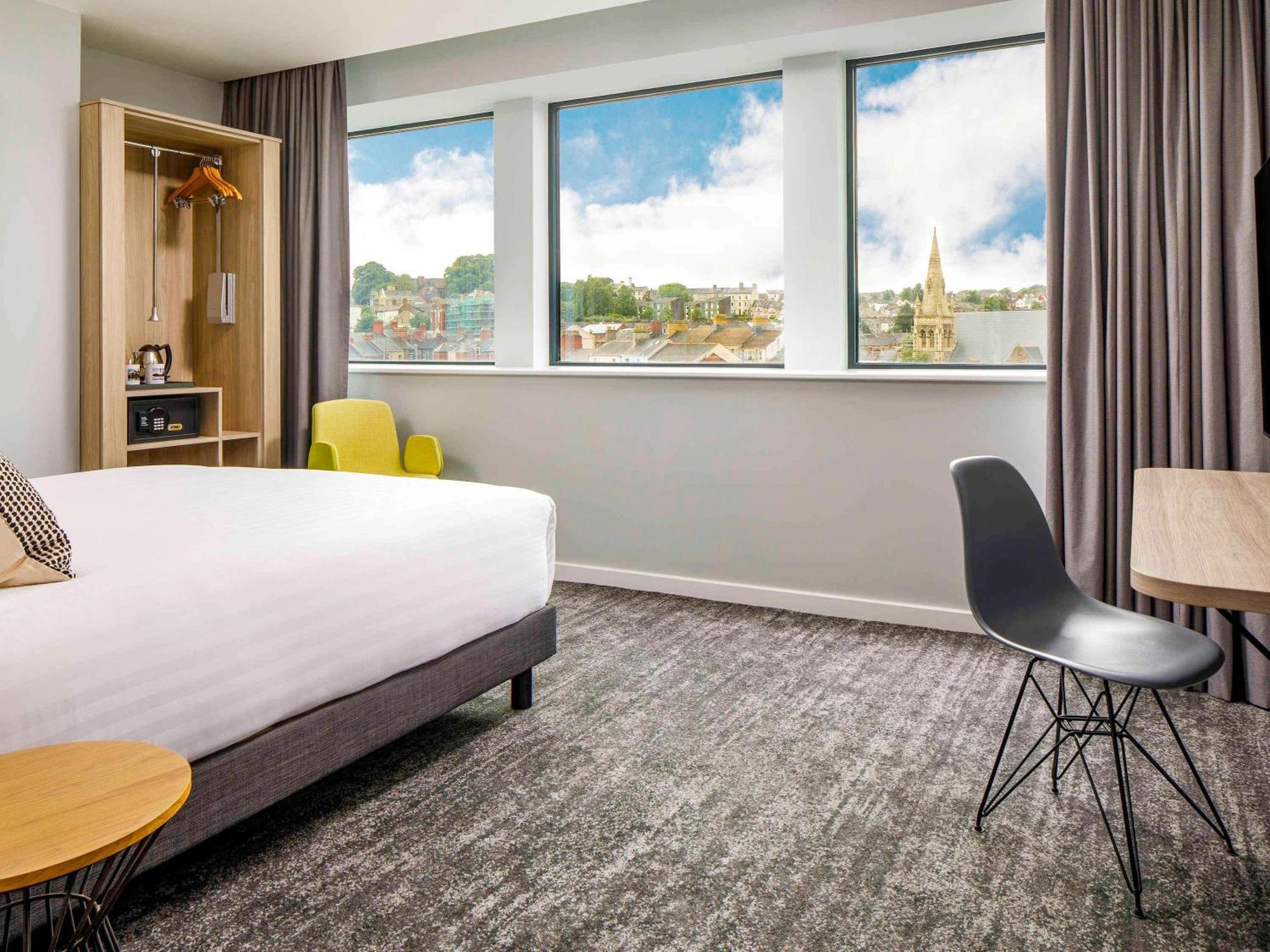 Mercure Newport Exteriér fotografie