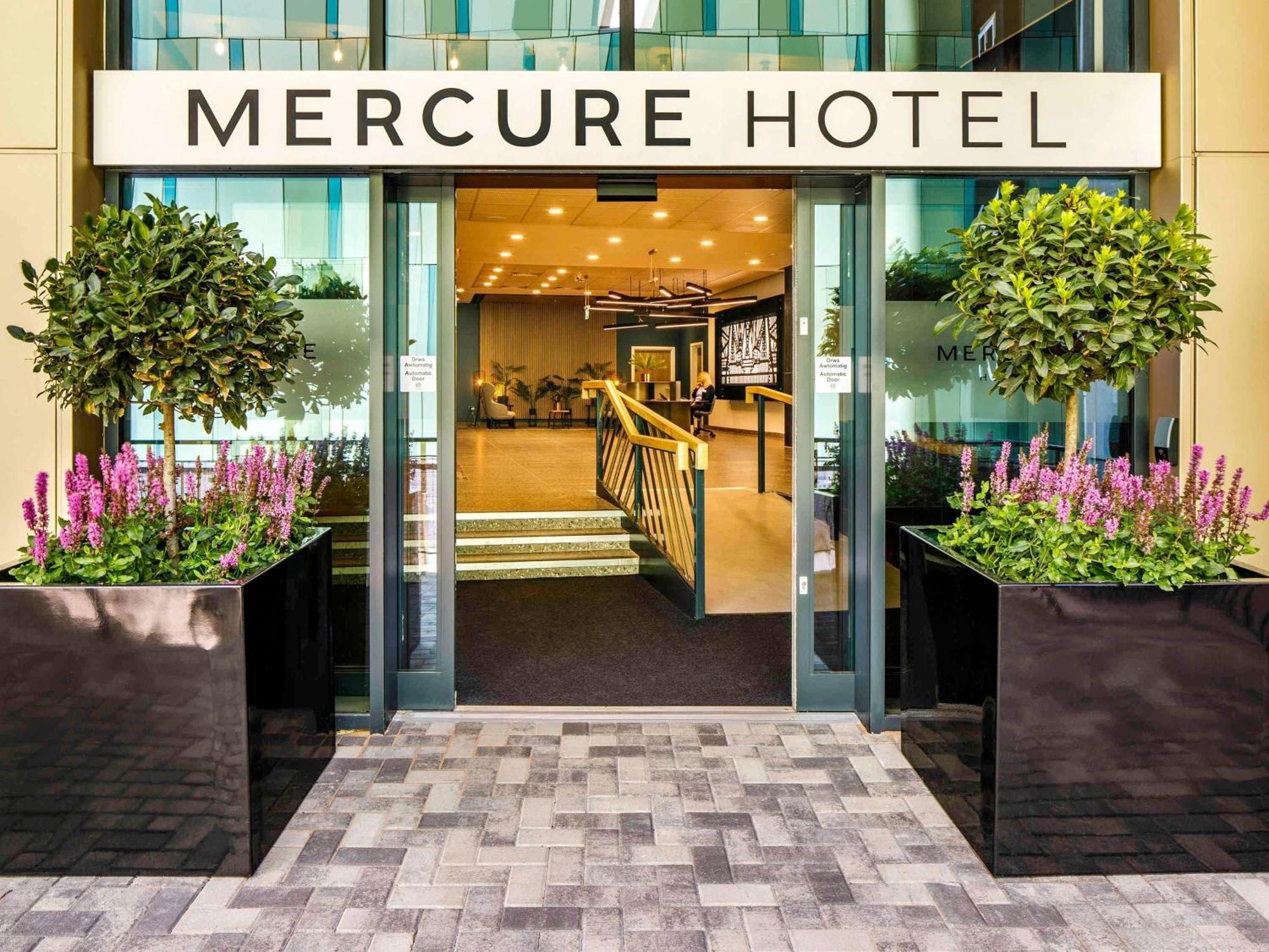 Mercure Newport Exteriér fotografie